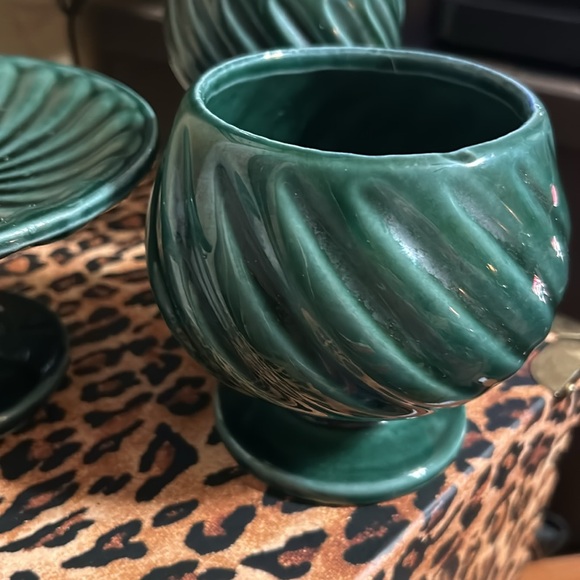 3 pieces of Hull  Pottery collectables - Picture 5 of 5